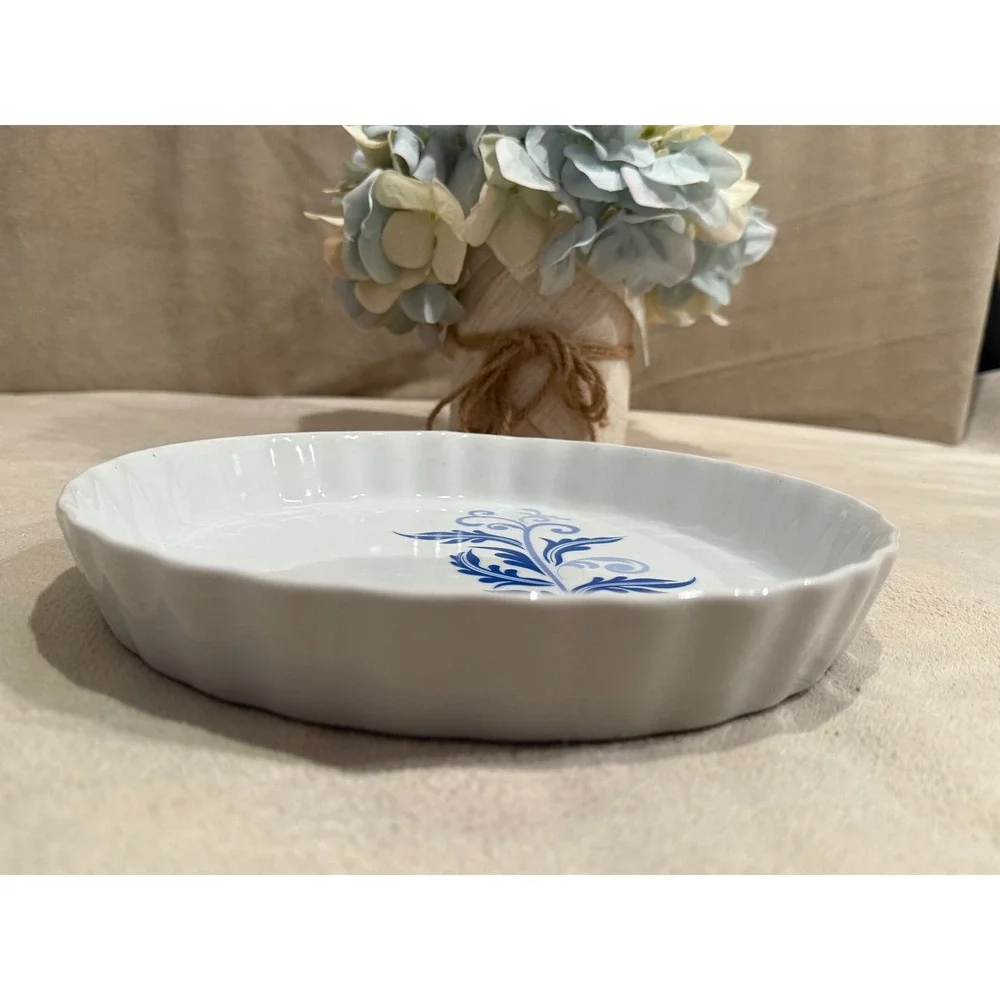 Ceramic‎ Tart Dish White Blue Floral Fluted Quiche Pie Baker 9.5 Inch Round
